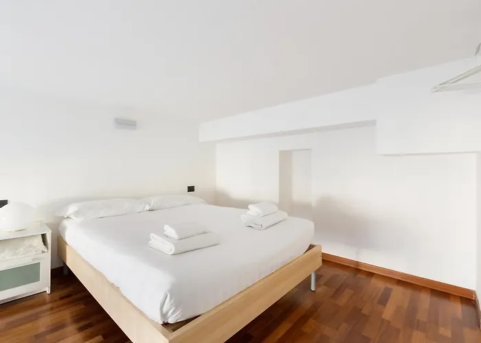 Guesthost - Apts Milano-corso Magenta Apartamento *