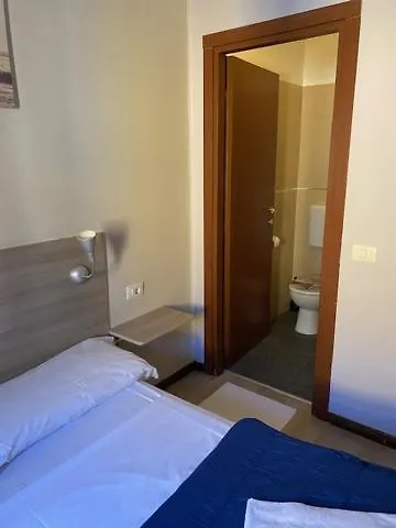 Отель Galla *