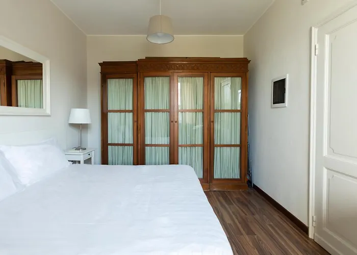 Montenapoleone - Sant Andrea Charme Penthouse * Mailand
