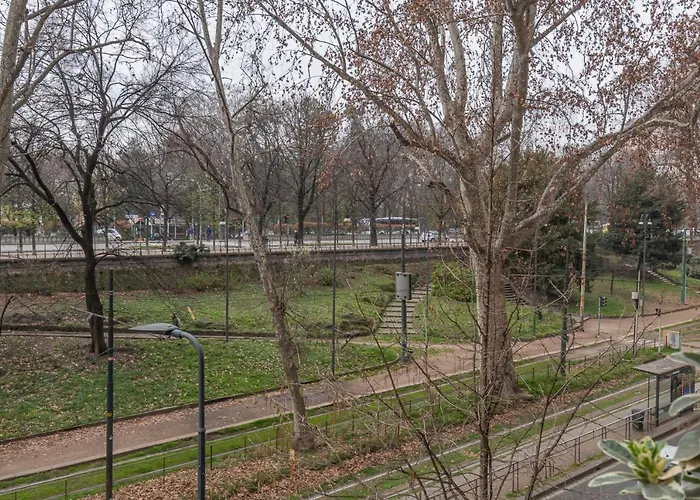 V. Veneto - Porta Venezia - Centro Lägenhet *
