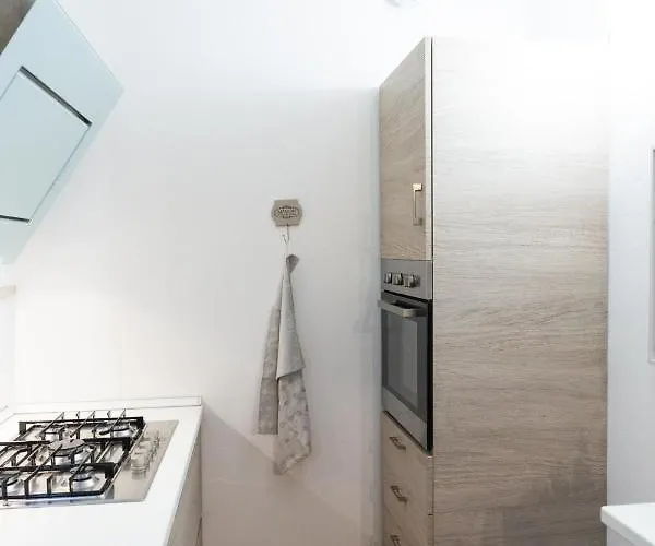 Appartement Sweet House Corso Genova Milaan