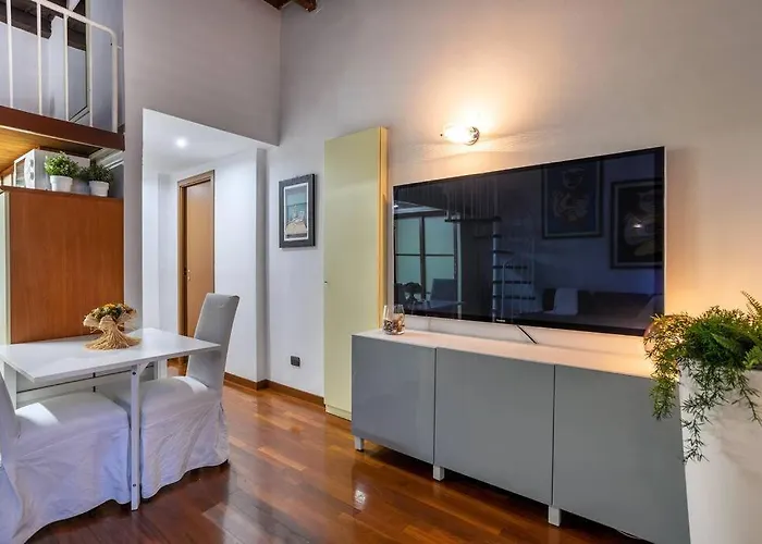 アパート Moscova-duomo Loft Wifi, Netflix & Design ミラノ