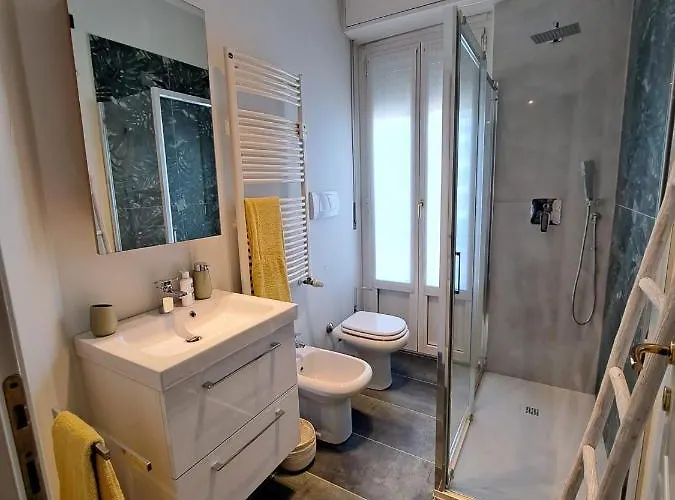 Fancy Monique Appartement Milaan
