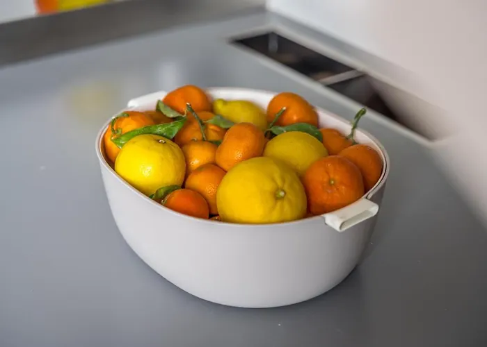 The Orange Attic - Navigli Area Apartamento *