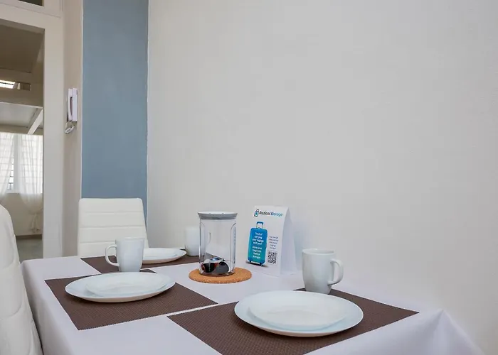 I Host - Neera 22 Apartman *