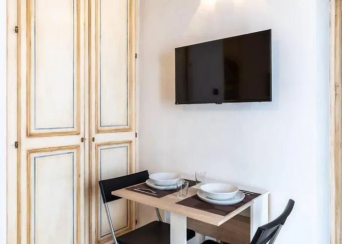 Apartamento Colonne's Nest - Cozy And Silent With Ac Milão