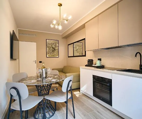 Luxury & Central