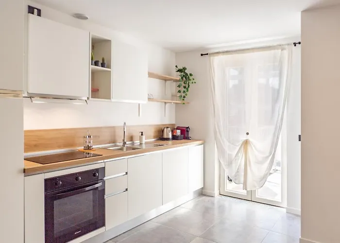 Apartment Khl - Sansiro, Milan