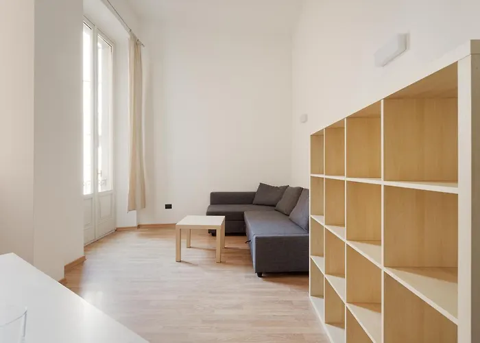 Guesthost - Apts Milano-corso Magenta Milão