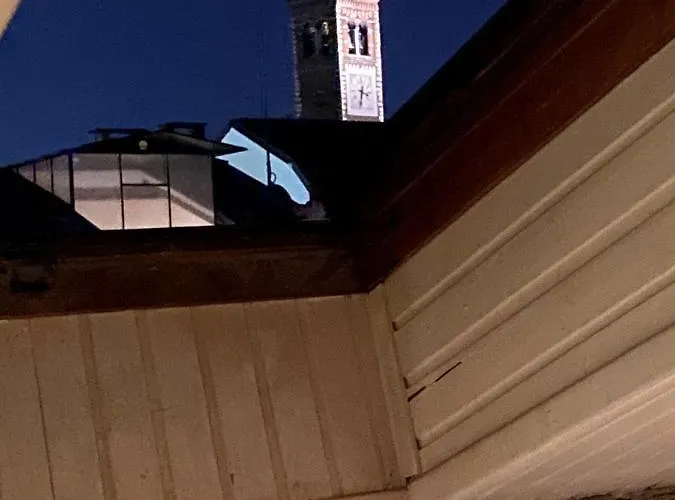 Charming And Design Attic Loft In Coolest Area Navigli Ticinese Appartamento *