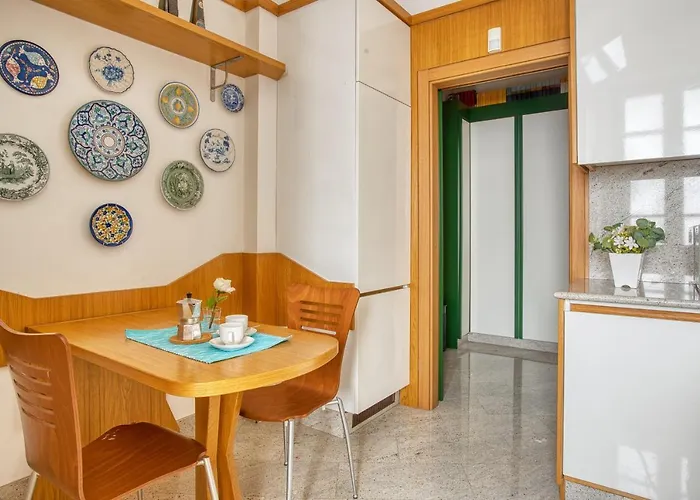 Joivy Captivating Flat With Balcony Lägenhet *