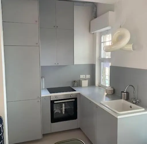 Lägenhet Monolocale Scalo Di Porta Romana