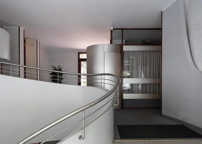 Accogliente Loft In Zona Monumentale/cenisio Apartman Milánó