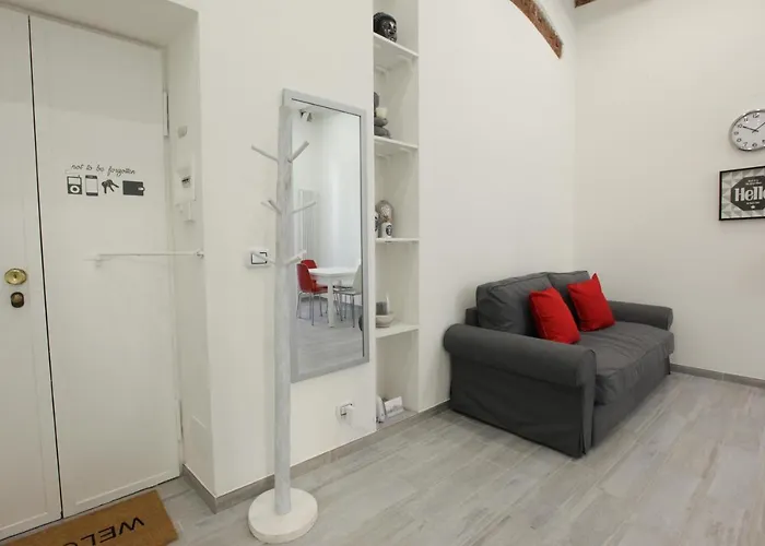 Διαμέρισμα Just Urban - Stylish 1br In Center - Balcony And Metro M2 M4 Μιλάνο