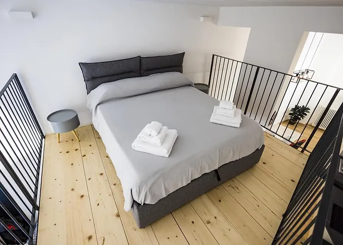 شقة Loft La Sedia Rossa - Centro Storico