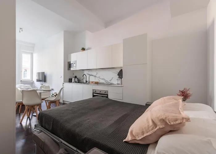 Bandello House, Corso Magenta -