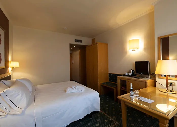 Life Poliziano, By R Collection Hotell 4*