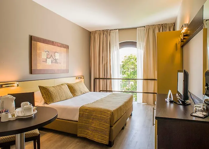 Palazzo Delle Stelline Otel 3*
