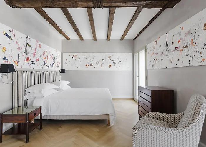 Galleria Vik - Townhouse Galleria - Small Luxury Of The World Hotel