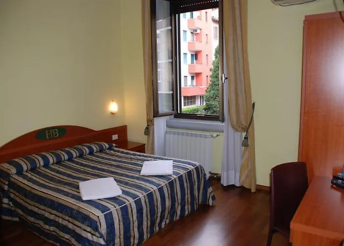 Bogart 2 Hotel 3*