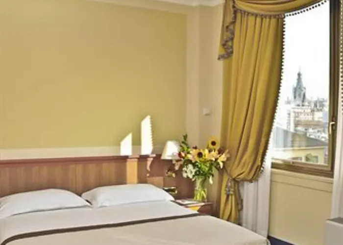 Lloyd Hotel 4*