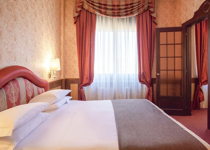 Romana 4* Milan