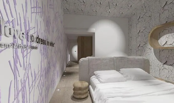 The Glamore Duomo 5* ميلان