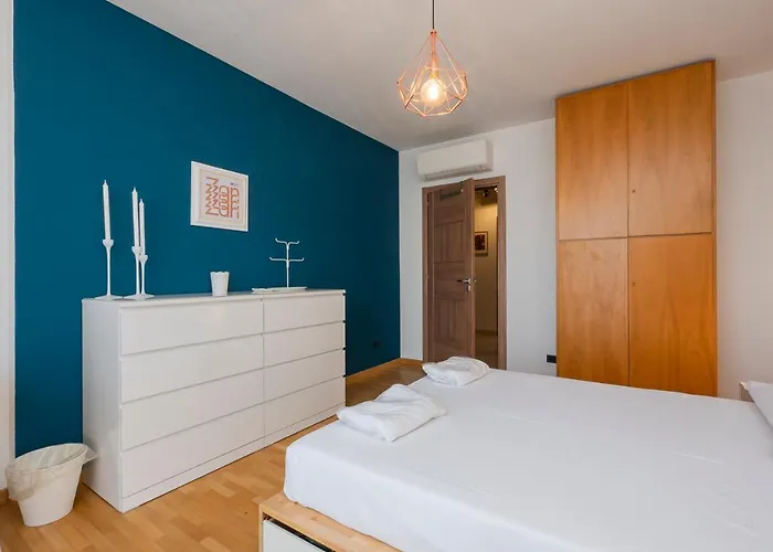Ihost Luxury - Savona 112 아파트 *