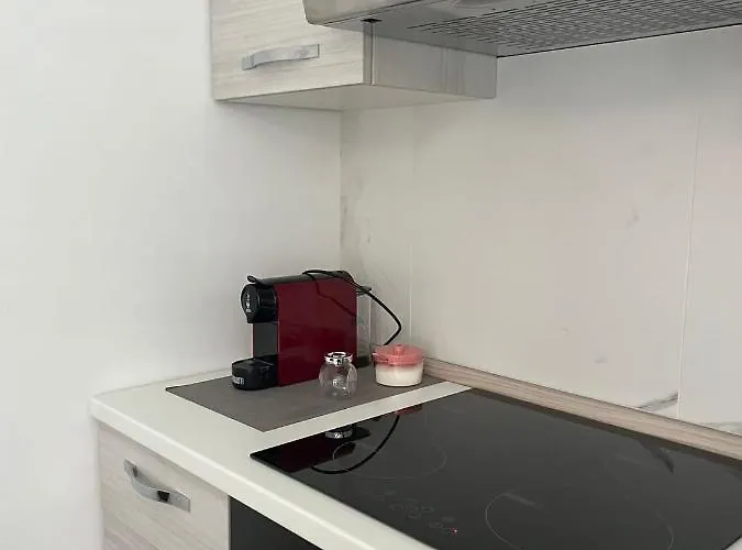 Apt. N. 5