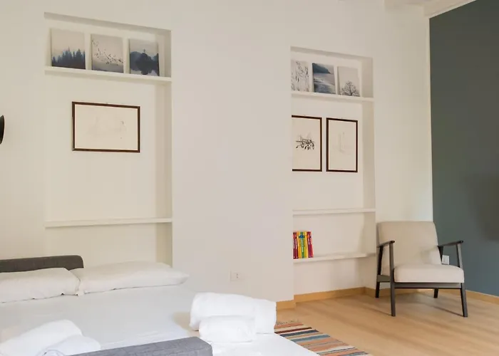 Easylife - - Lanzone 39 - Sant'ambrogio شقة *