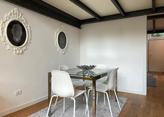 شقة Navigli Design Loft - 7 Stops From Duomo, Ac, Netflix ميلان