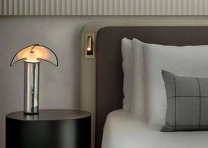 Hotel Nh Collection Life 4*