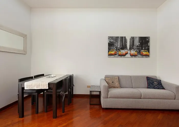 Flat In Citylife Near Metro! 公寓 *