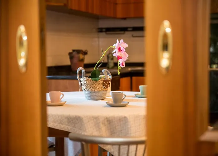 Shortmi Montello Mailand