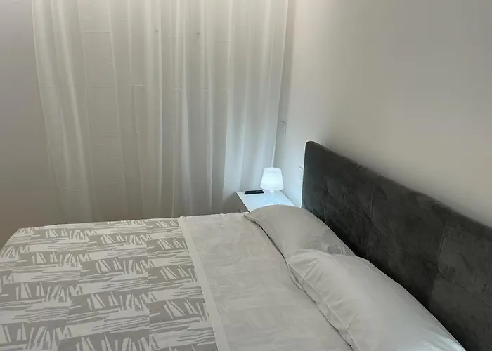 Imhome - Dante * Milaan