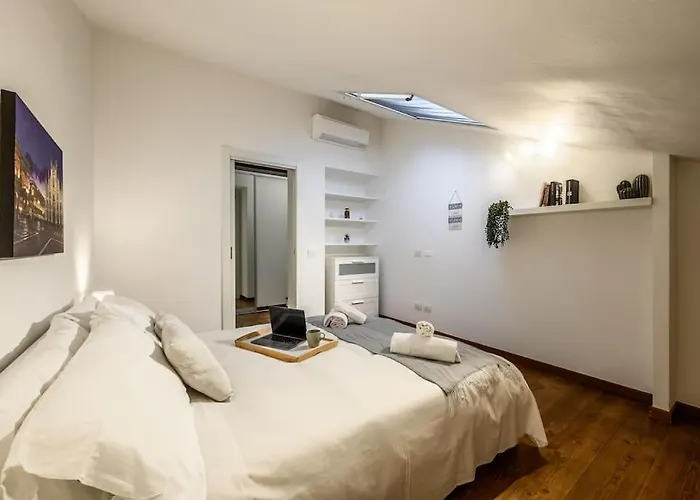 Buenos Aires' Nest - 10 Minutes From Duomo With Terrace Milánó