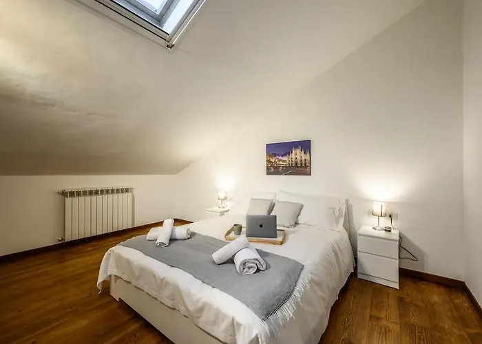 Buenos Aires' Nest - 10 Minutes From Duomo With Terrace Milánó