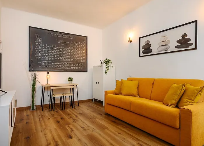 Tito Livio 35 - Monolocale Cool *