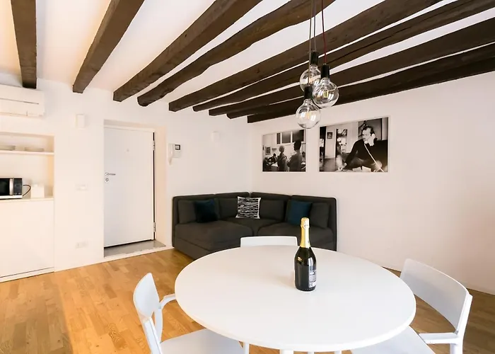 Mortara Navigli Milano
