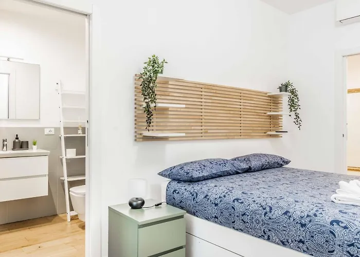 Cozy San Siro-duomo Netflix & Design Apartment Milan