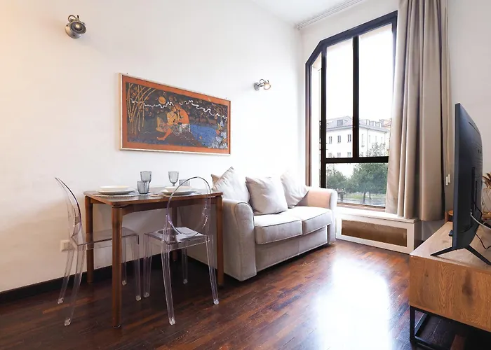 - Duomo Luxury V Apartman Milánó