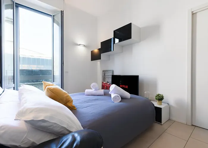 Nam House & Posto Auto Apartment Milan