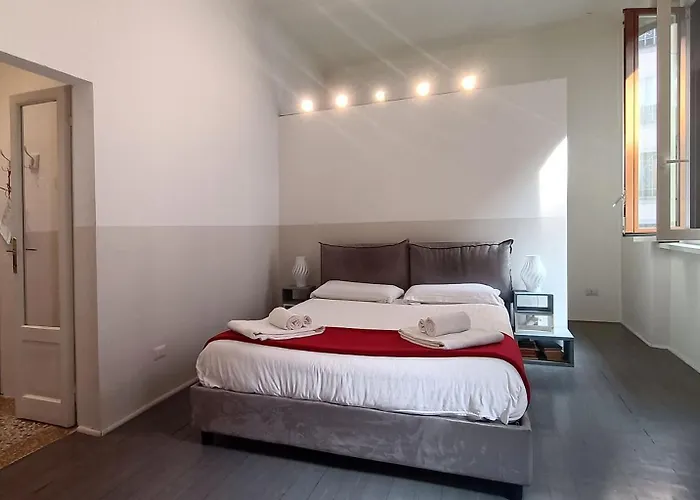 Sahi - Residenza Bianca Di Savoia Milan