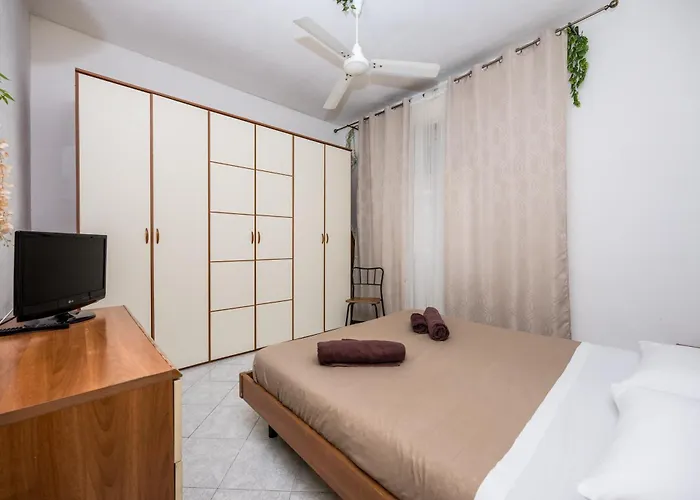 Santa Giulia Forest Design Apartament Mediolan