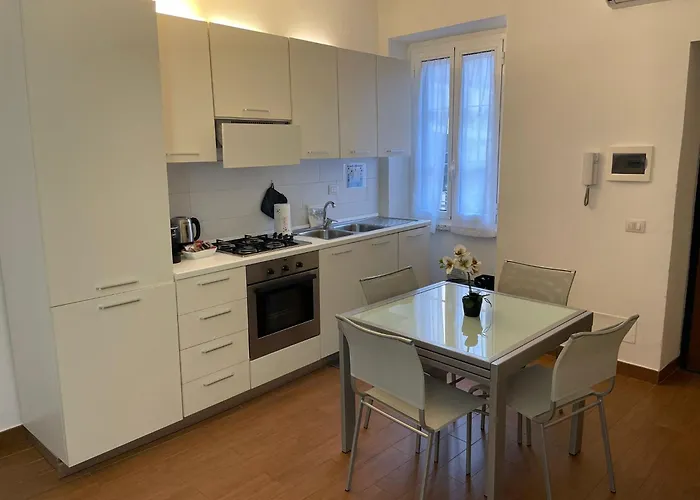 Italstay - Canonica Charming Apartamento *