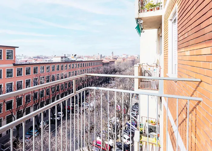 Relstay - Tortona * Mediolan