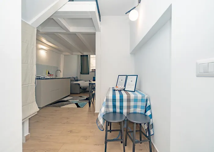 Barbara's House - Navigli - 2 Km From Duomo * Milano