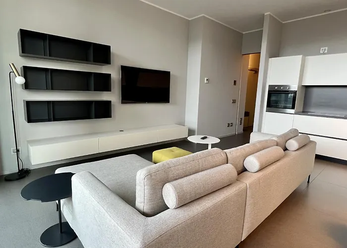 Apart Otel Bosco Verticale 4*