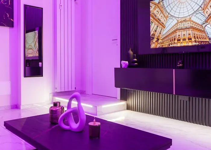 Italian Fashion - Luxurious Marble City Center 아파트 밀라노