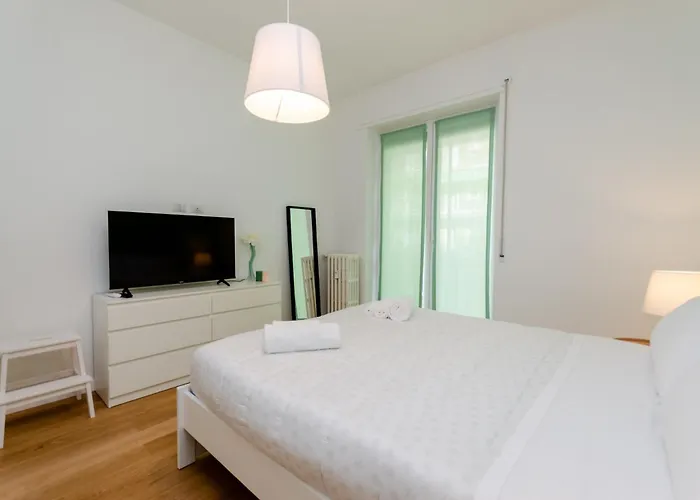 Vivimihome Fiordalisi A Pochi Passi Dalla Metro Appartement *